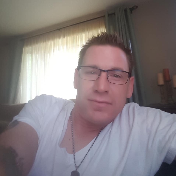 Meet your Posher, Matthew - Picture 1 of 1